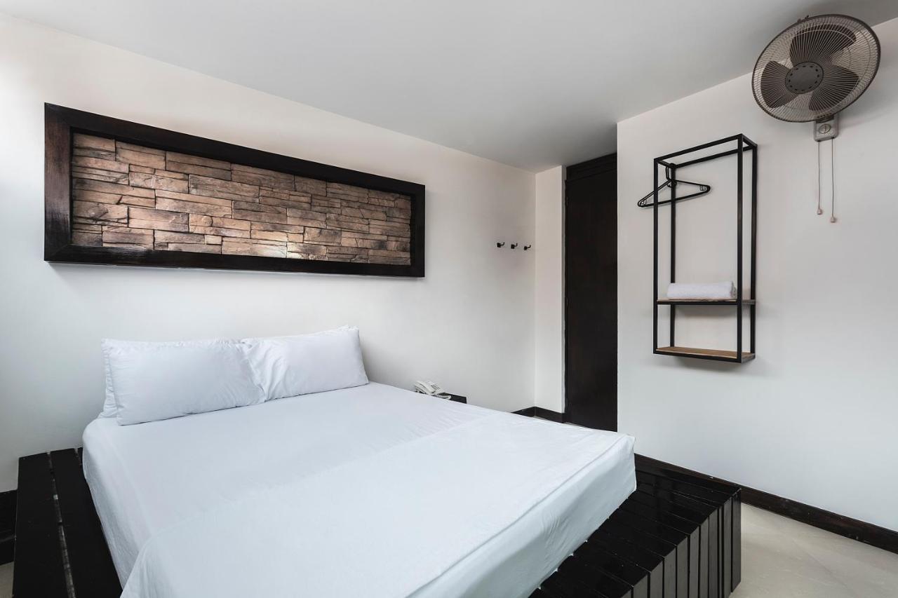 Hotel Kong Меделин Екстериор снимка